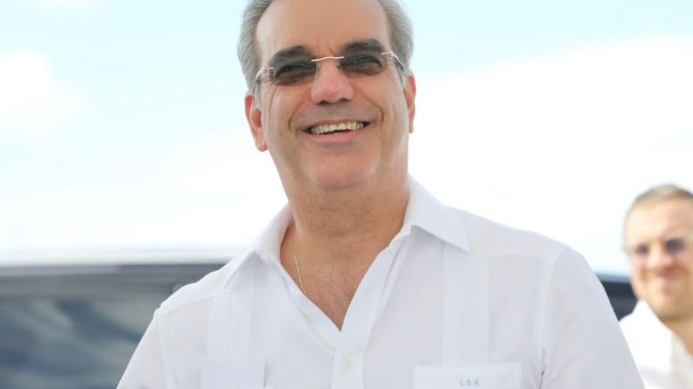 El presidente Luis Abinader de acuerdo con encuesta del Centro Económico del Cibao ganaría con un 55.5% si elecciones fueran hoy