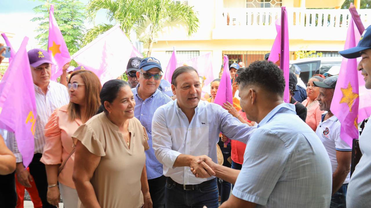 Abel denuncia que el Gobierno utiliza a militares y policías para perseguir a simpatizantes del PLD