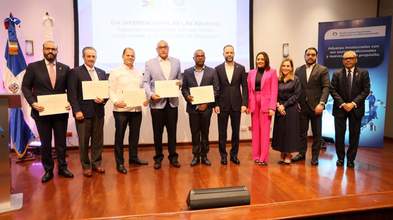 DGA celebra el Día Internacional de las Aduanas con casi 70 mil contenedores despachados en 24 horas