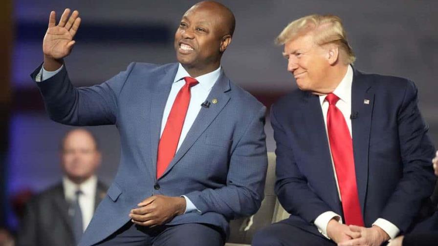 Trump Considera a Tim Scott como Posible Compañero de Campaña en las Presidenciales
