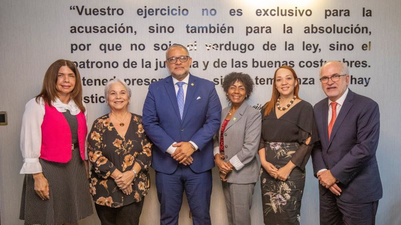 Ministerio Público recibe visita de comisión del Movimiento Cívico Participación Ciudadana