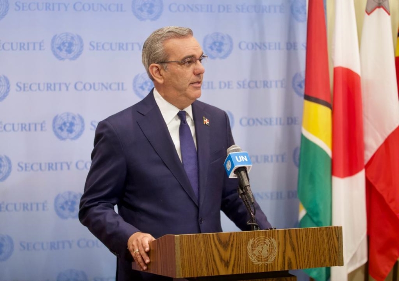 Presidente Abinader advierte a la Comunidad Internacional: “O luchamos juntos para salvar a Haití o lucharemos solos para proteger a República Dominicana”