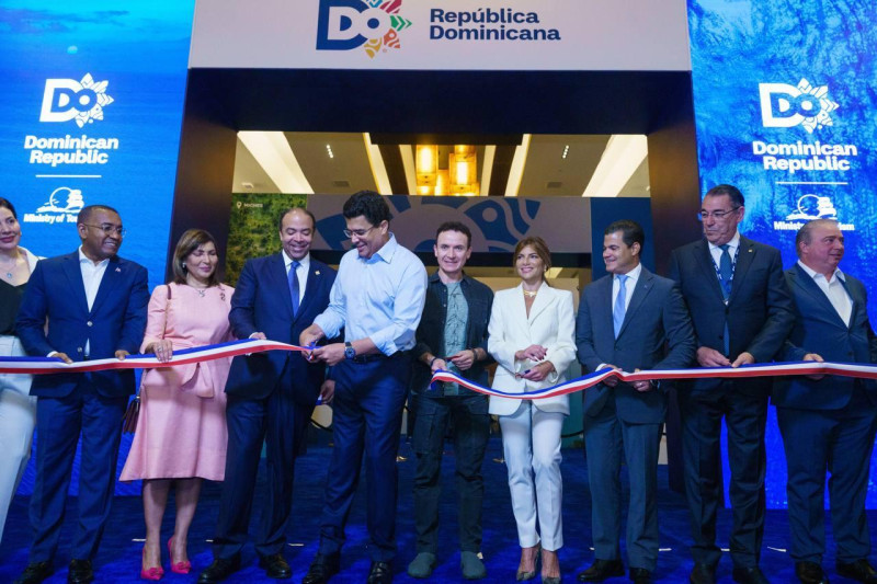 RD firma acuerdos turísticos por más de 20 millones de dólares en Miami