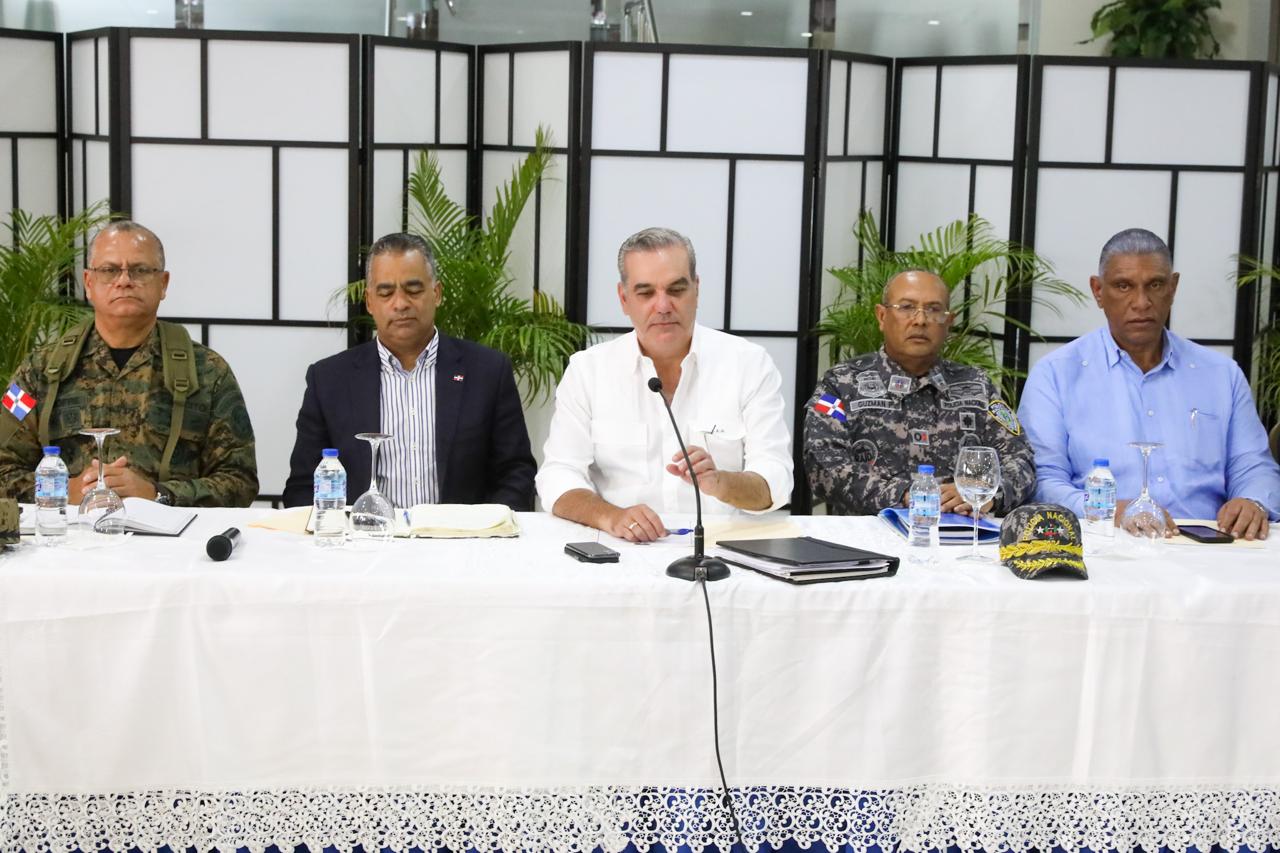Presidente Abinader lidera reunión clave para la seguridad ciudadana en República Dominicana