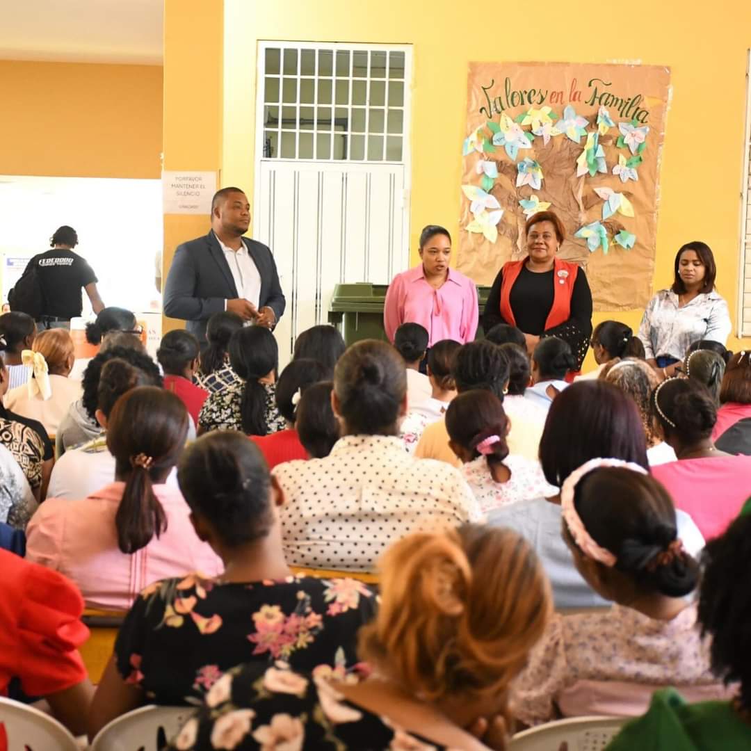 Evaluados 7,906 Postulantes en los Primeros Tres Días del Concurso de Oposición Docente 2024