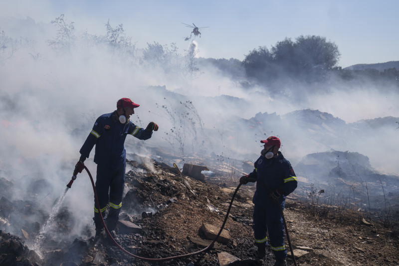 Turquía enfrenta incendios forestales y ola de calor extremo