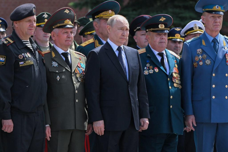 Rusia Acusa a EE.UU. de «Matar Niños» y Amenaza con Represalias