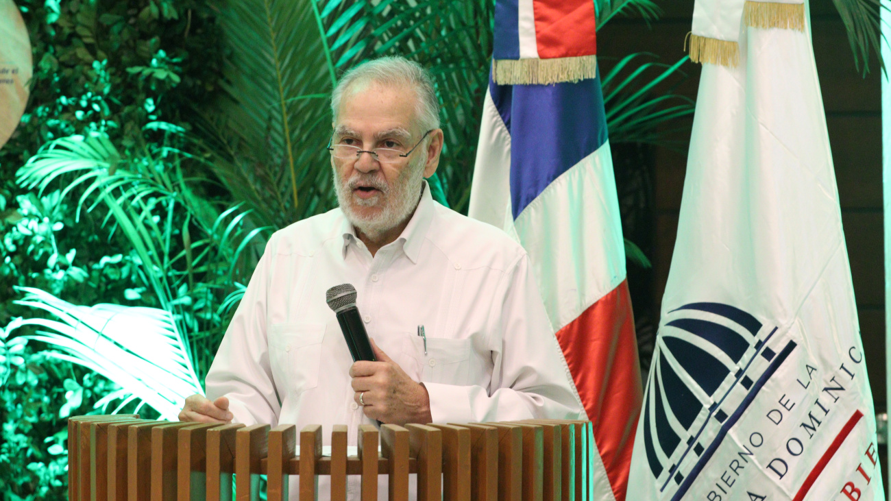 Ministro de Medio Ambiente enfatiza importancia de proteger las cuencas hidrográficas de RD