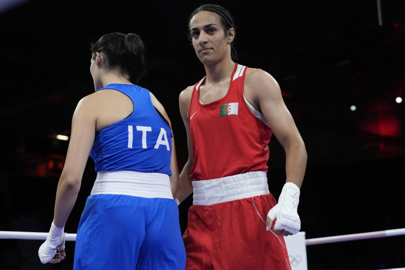Imane Khelif gana su primera pelea olímpica tras retiro inesperado de Angela Carini