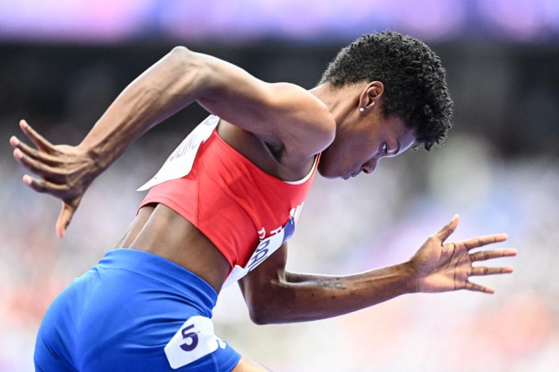 Marileidy Paulino Lidera Clasificación a Semifinales de 400m en París