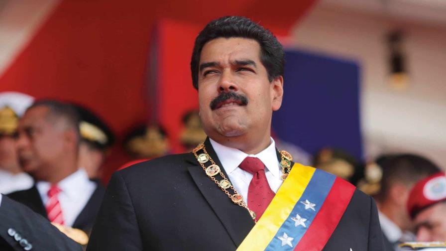 Estados Unidos intensifica presión sobre Maduro para que renuncie con promesa de amnistía