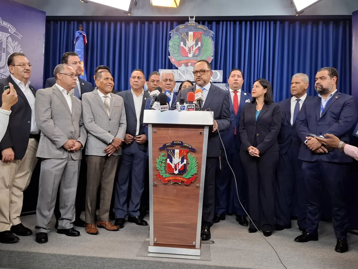 Presidente Abinader ajusta propuesta de reforma constitucional: Procurador sería designado por 2 años