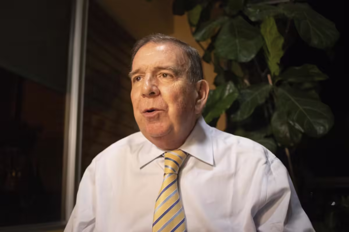 Fiscalía de Venezuela Ordena Arresto de Candidato Opositor Edmundo González