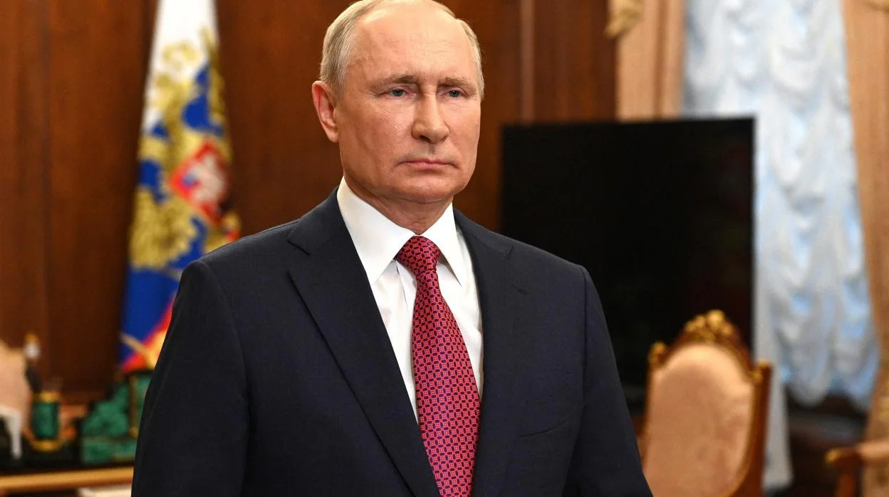 Putin celebra su 72 cumpleaños con elogios de altos funcionarios rusos
