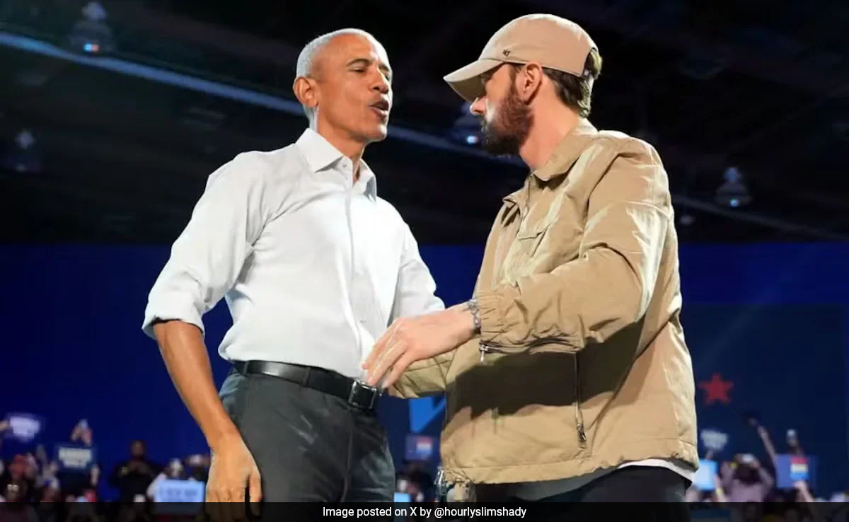 Obama sorprende al público rapeando «Lose Yourself» junto a Eminem en mitin de campaña