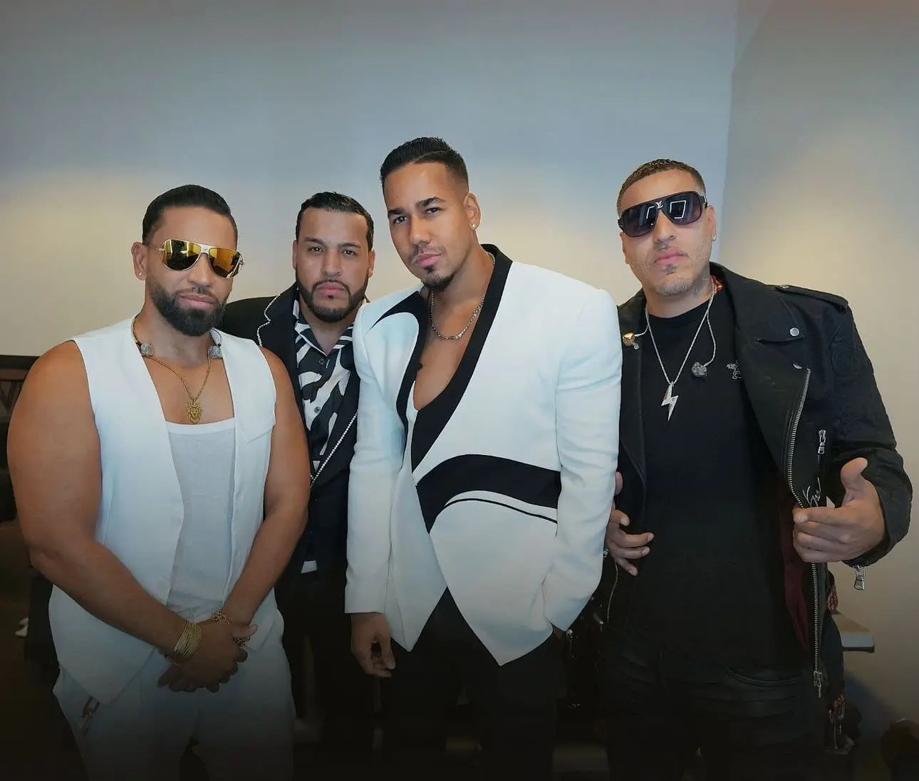 ¡Aventura llega a República Dominicana para despedirse con su gira «Cerrando Ciclos» en el Estadio Olímpico!