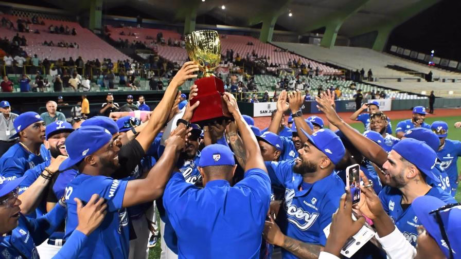 Los Tigres del Licey conquistan la Serie de Titanes del Caribe tras vencer a las Águilas Cibaeñas 4-3