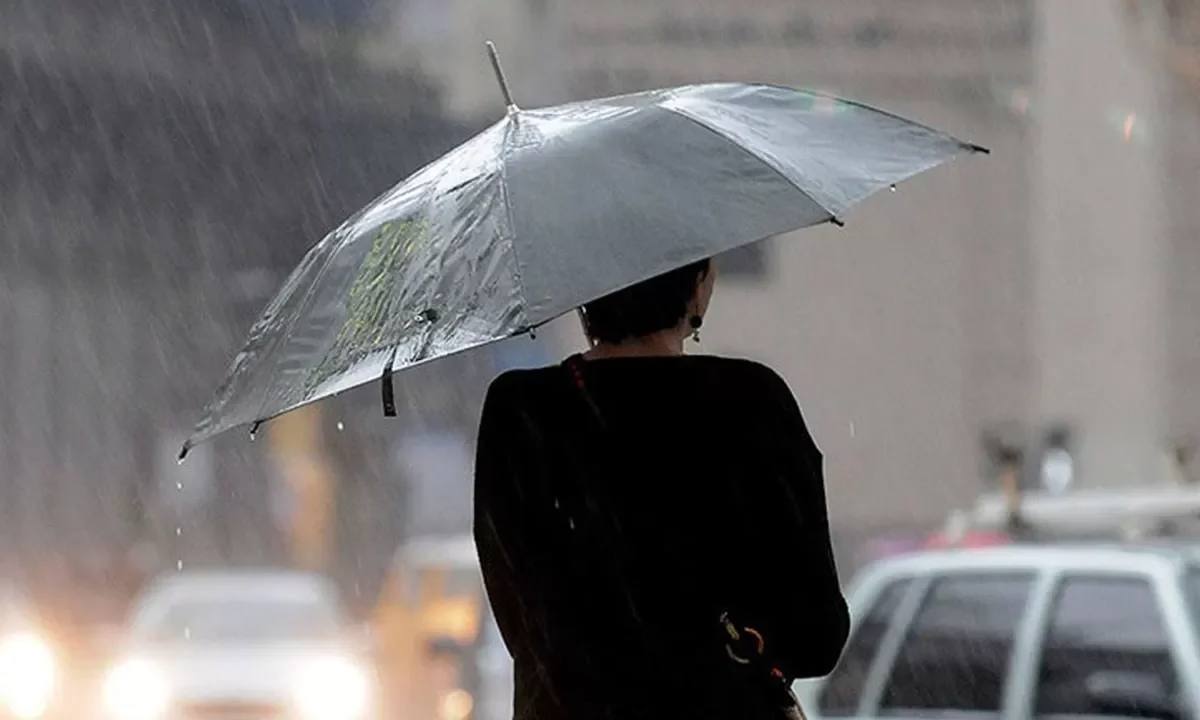 Pronóstico del tiempo para este miércoles: lluvias débiles y chubascos pasajeros