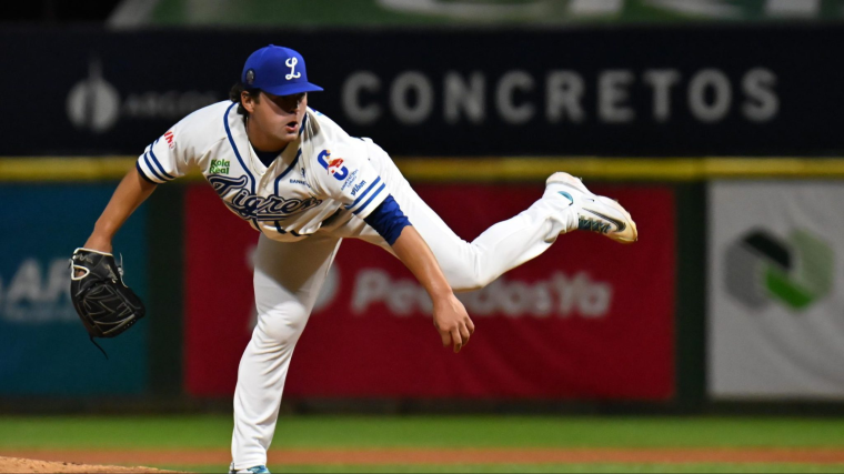 Tigres del Licey blanquean 6-0 a los Toros del Este con gran actuación de Tellache y Aquino