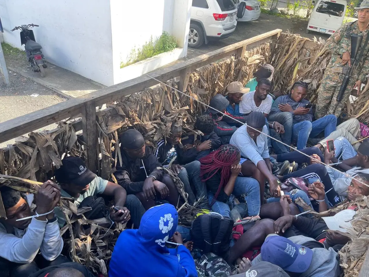Detienen a 38 haitianos indocumentados en operativos del Ejército Dominicano