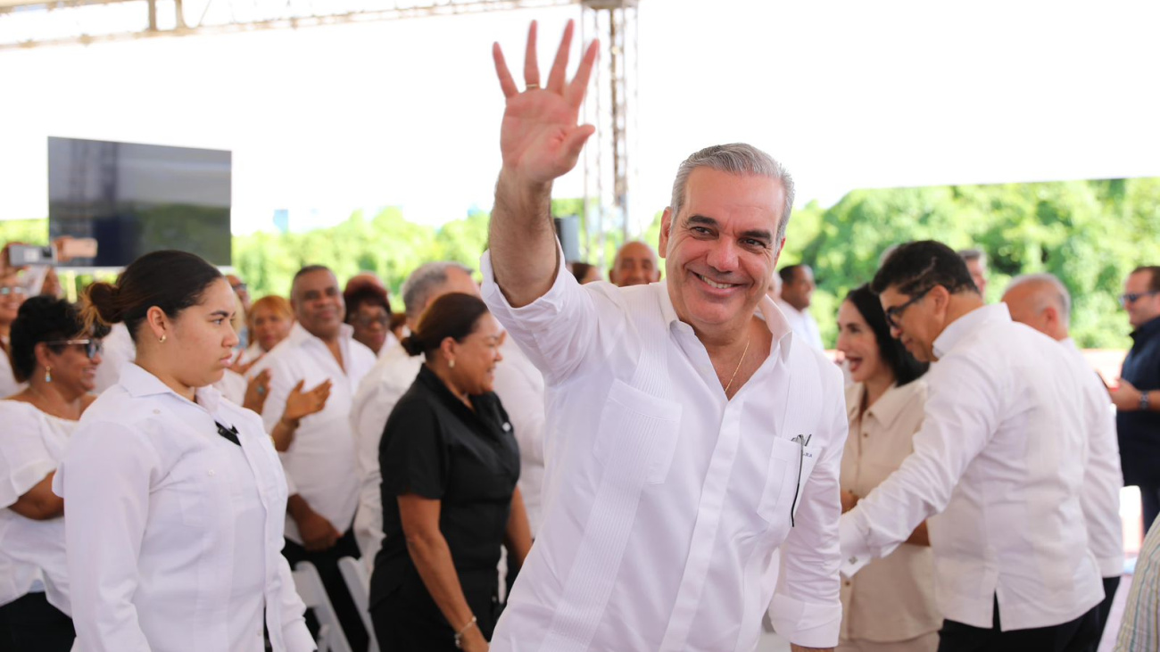 El presidente Abinader inaugurará obras en la provincia Duarte y presidirá desfile cívico-militar