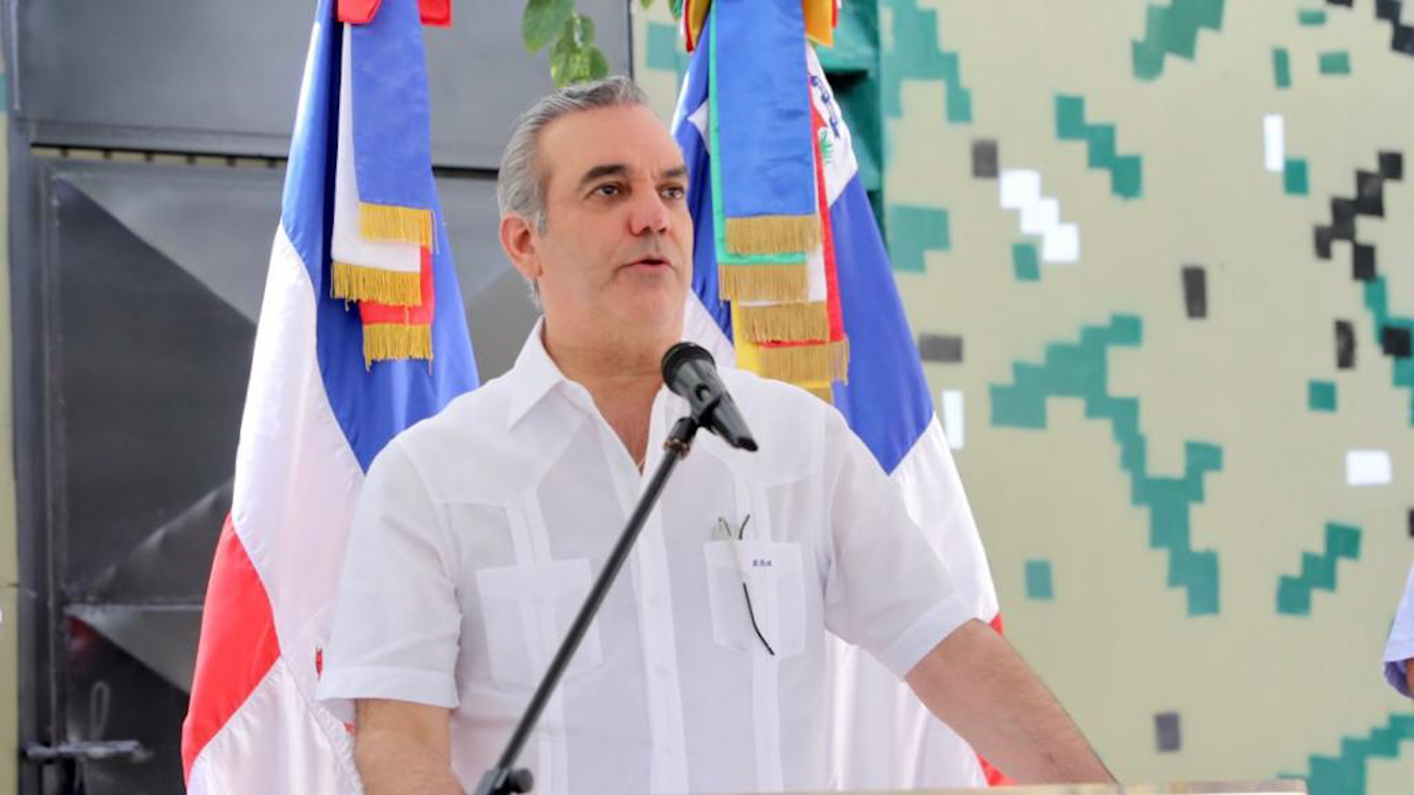 Abinader reafirma que las decisiones migratorias son del Gobierno, pero requiere colaboración nacional