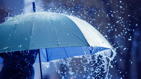Pronóstico del Clima para Este Jueves: Vaguada y Remanentes de Sistema Frontal Generan Chubascos Dispersos
