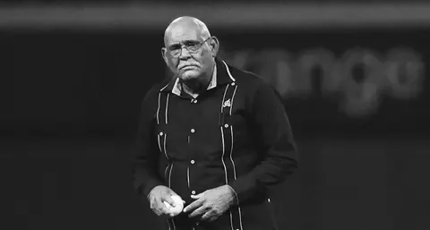 Fallece Mendy López, destacado narrador de las Águilas Cibaeñas