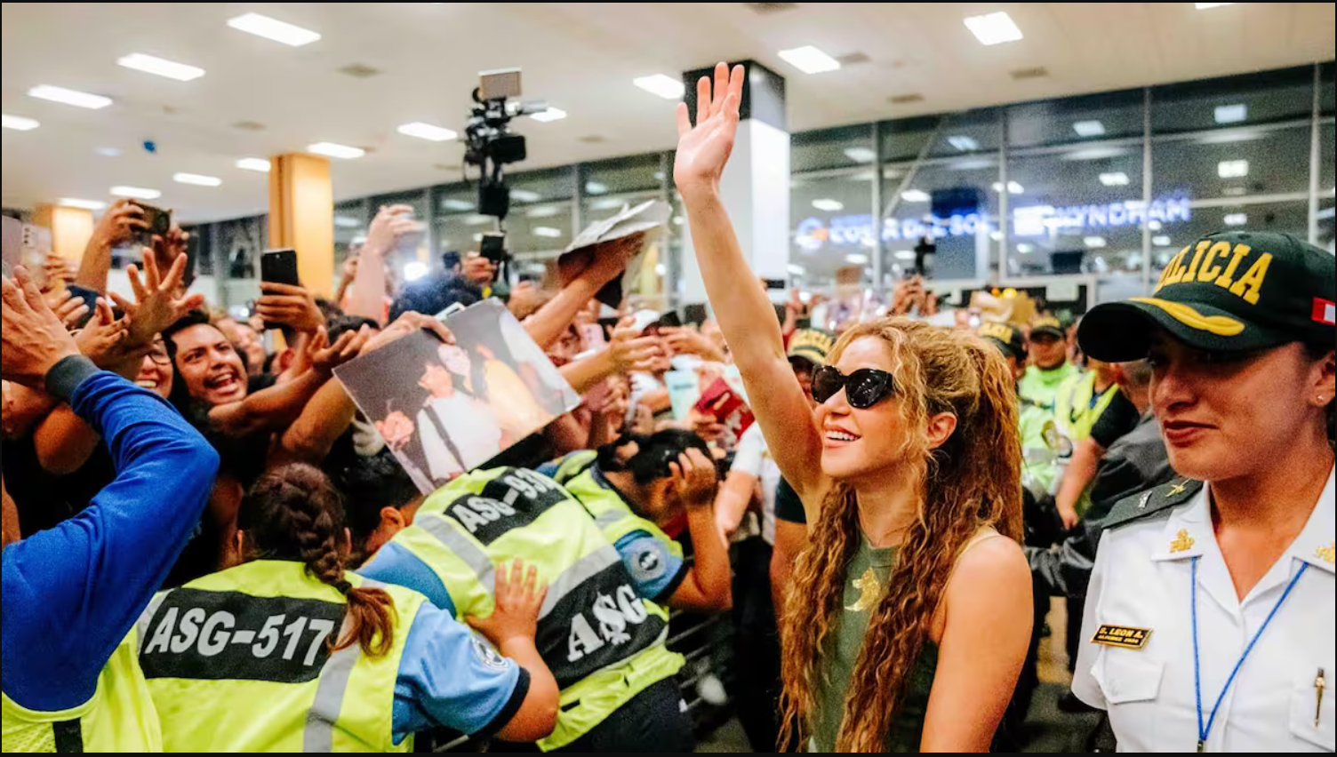 Perú podría multar con 400,000 dólares por filtración de datos médicos de Shakira