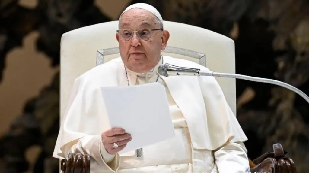 El Papa Francisco aprueba nuevos decretos de santidad mientras sigue hospitalizado