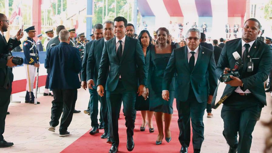 Aspirantes presidenciales del PRM exhiben apoyo de diputados durante rendición de cuentas