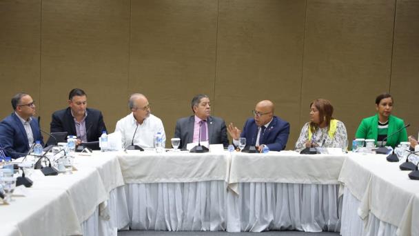 Comisión de Hacienda de la Cámara de Diputados Analiza Proyecto de Eliminación de Exenciones Fiscales