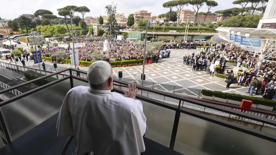 El papa Francisco enfrentó momentos críticos de salud durante su hospitalización